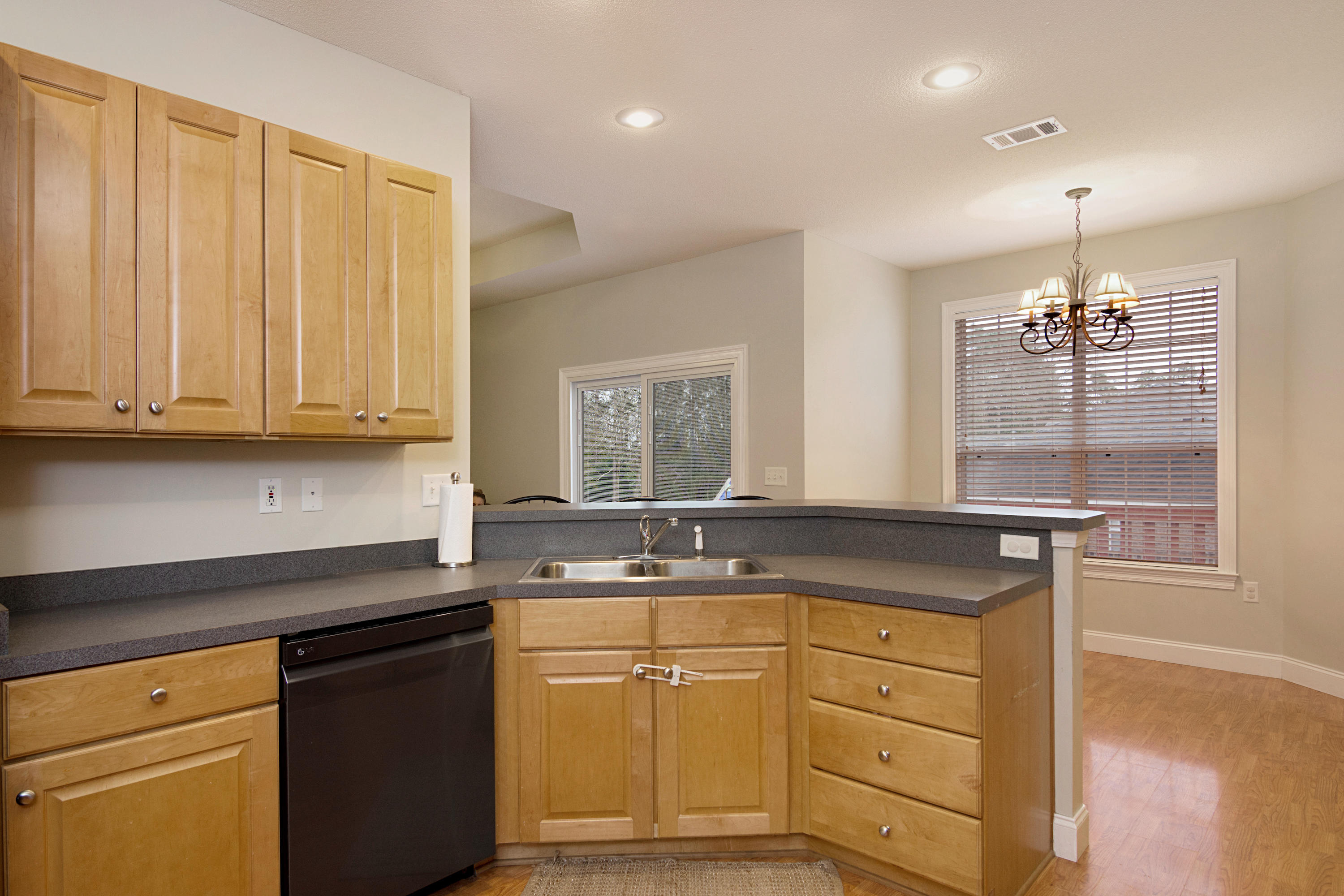 LAKESIDE EAST - Residential