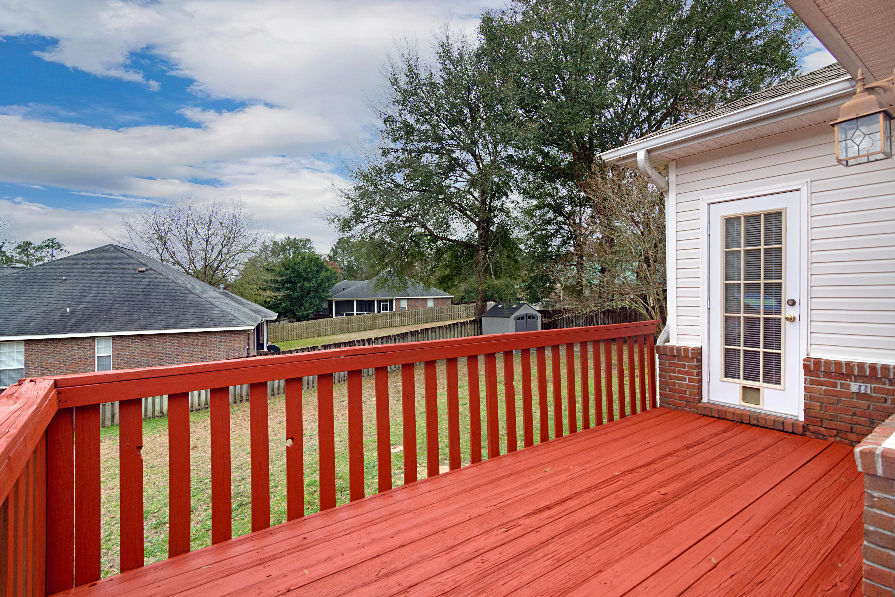 LAKESIDE EAST - Residential