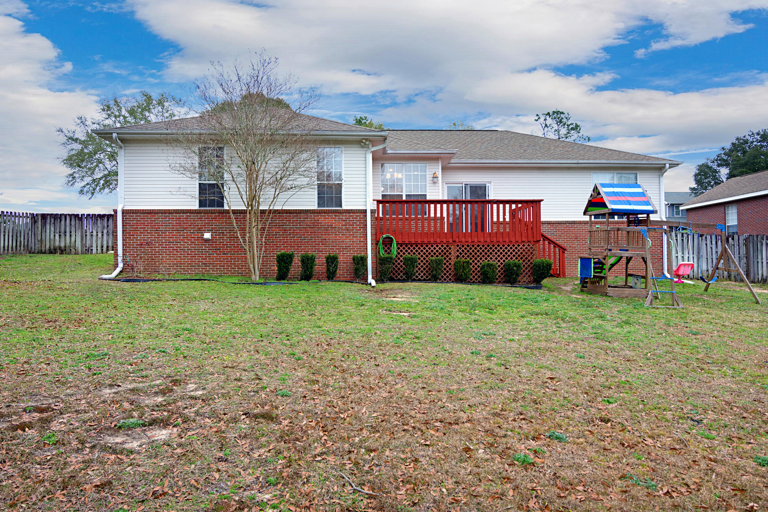 LAKESIDE EAST - Residential