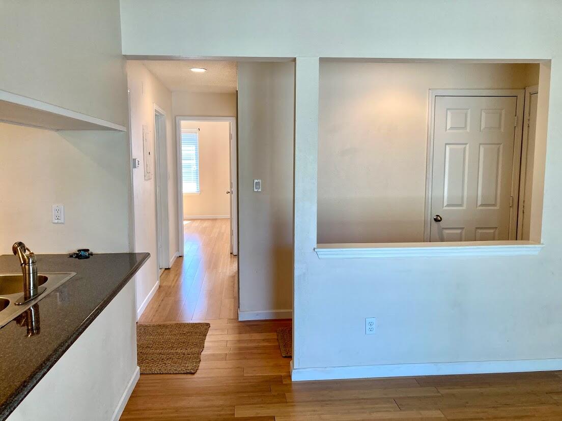 ELM PLACE CONDO - Residential