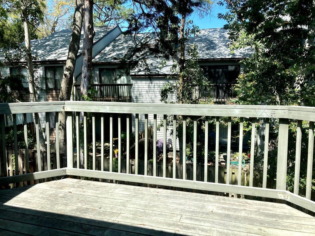 ELM PLACE CONDO - Residential