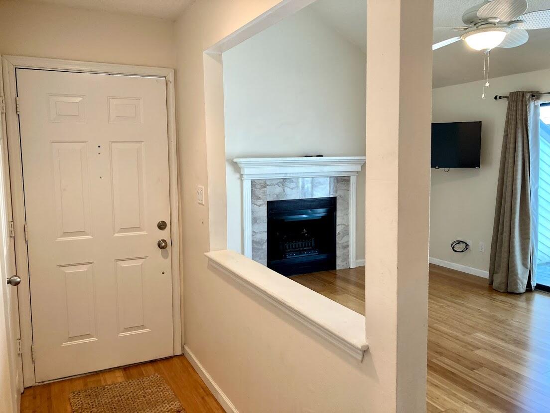 ELM PLACE CONDO - Residential