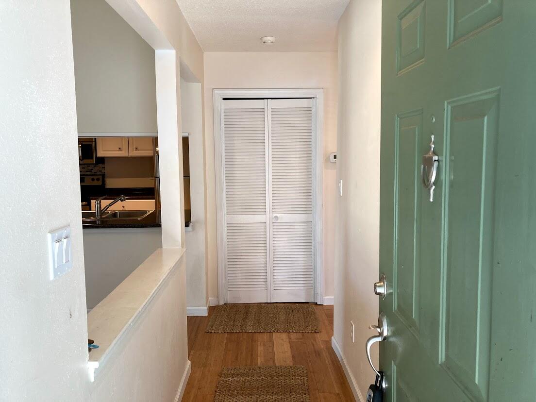 ELM PLACE CONDO - Residential