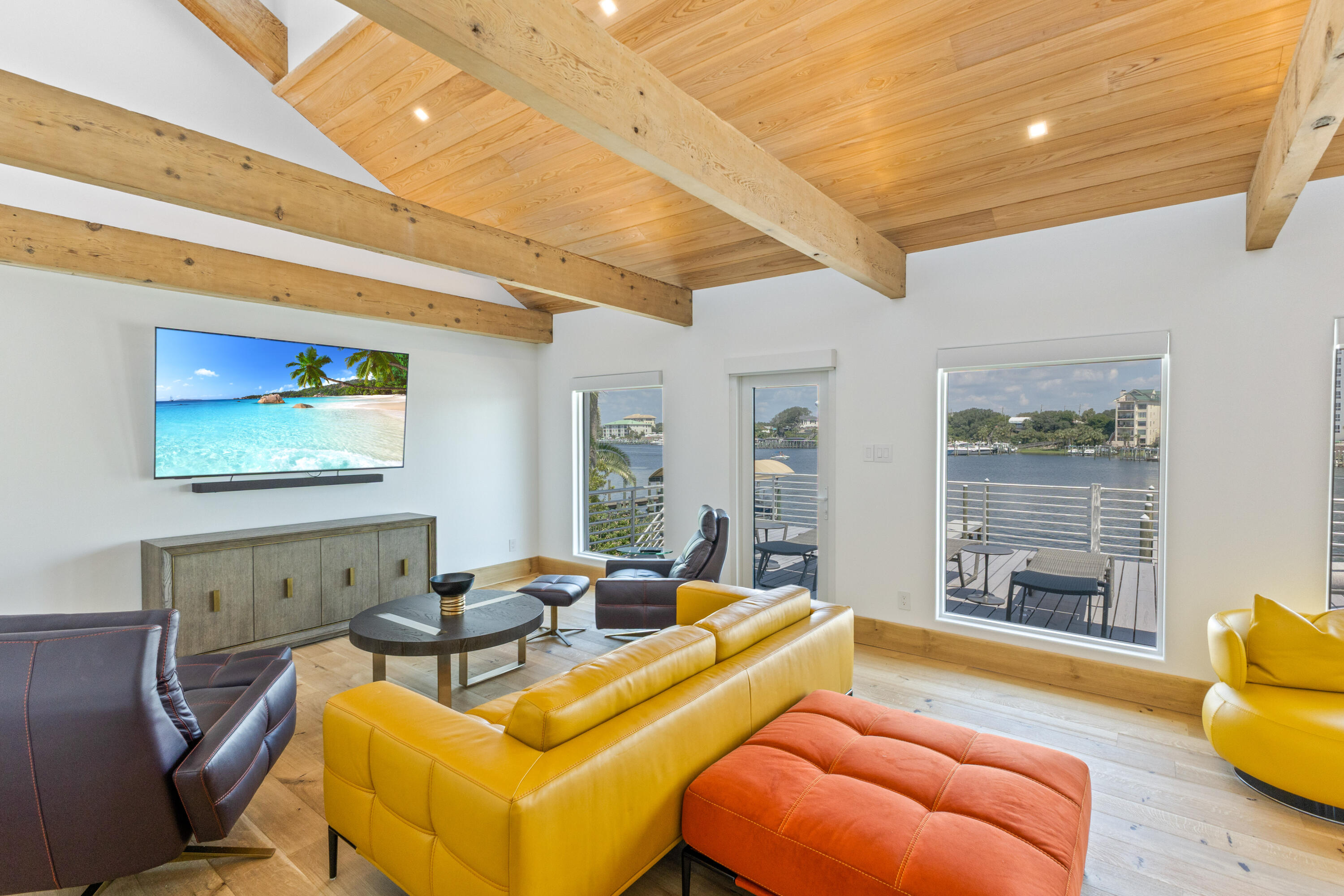 HOLIDAY ISLE - Residential