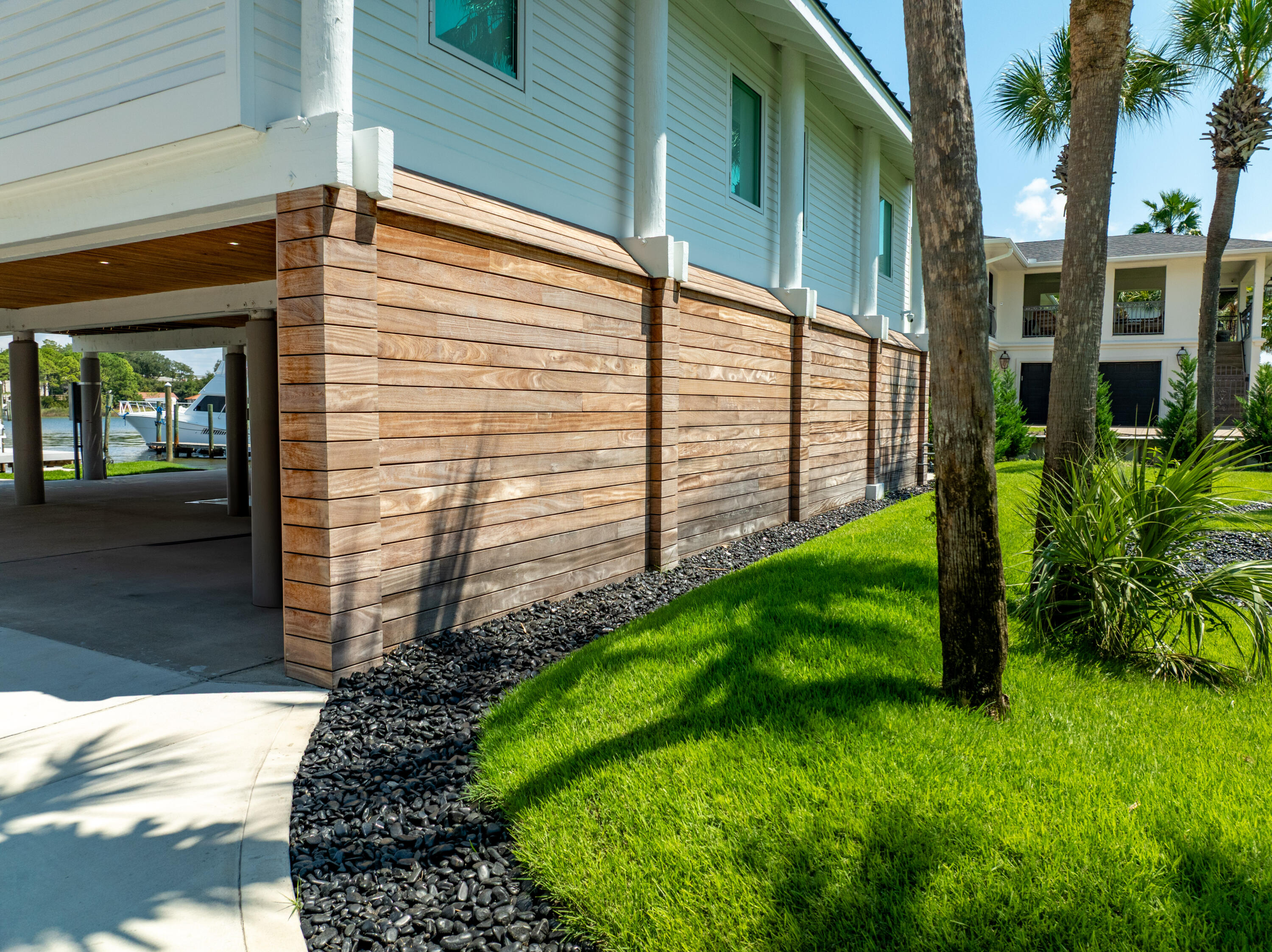 HOLIDAY ISLE - Residential