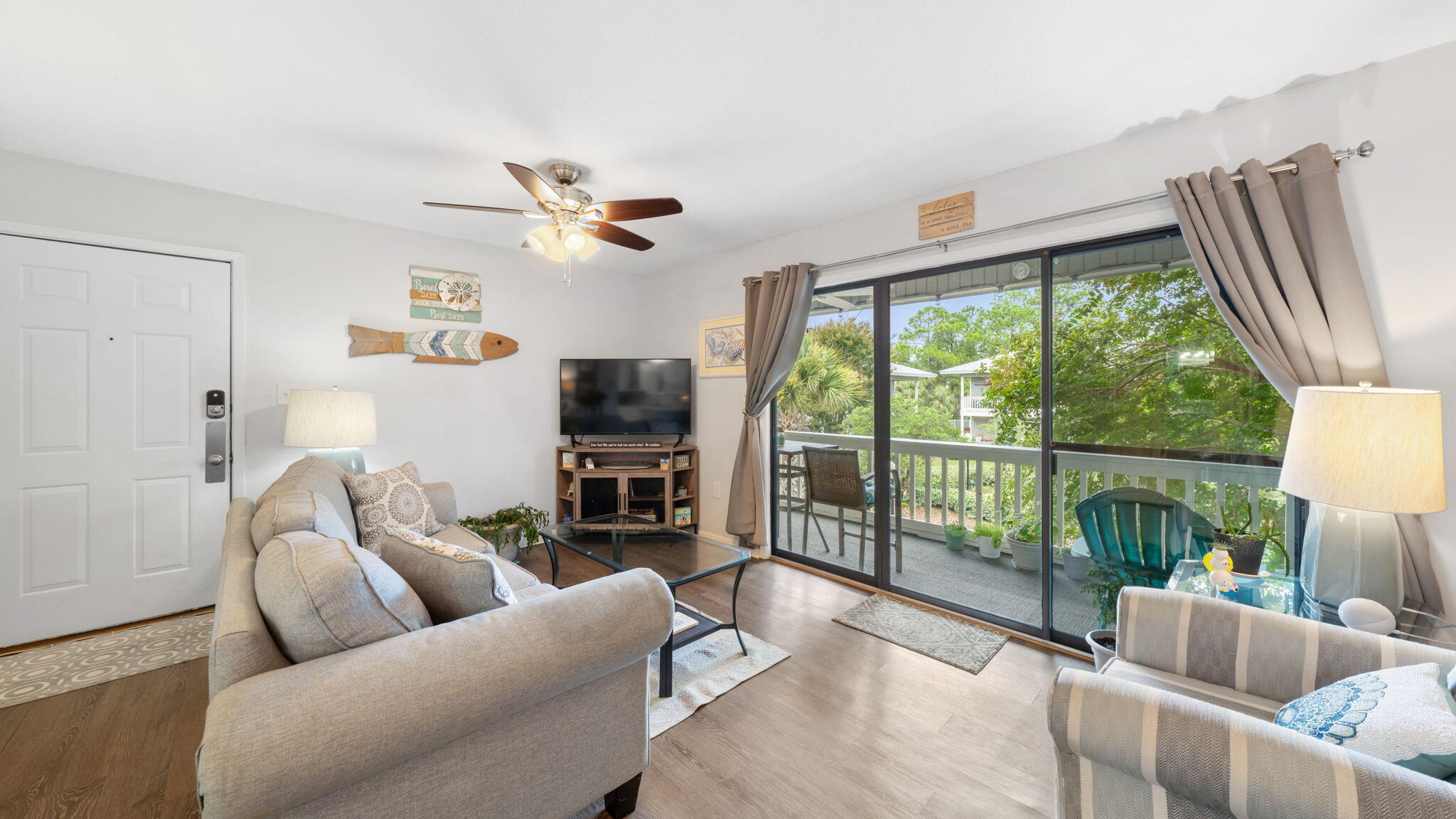 BEACHWOOD VILLAS CONDO - Residential