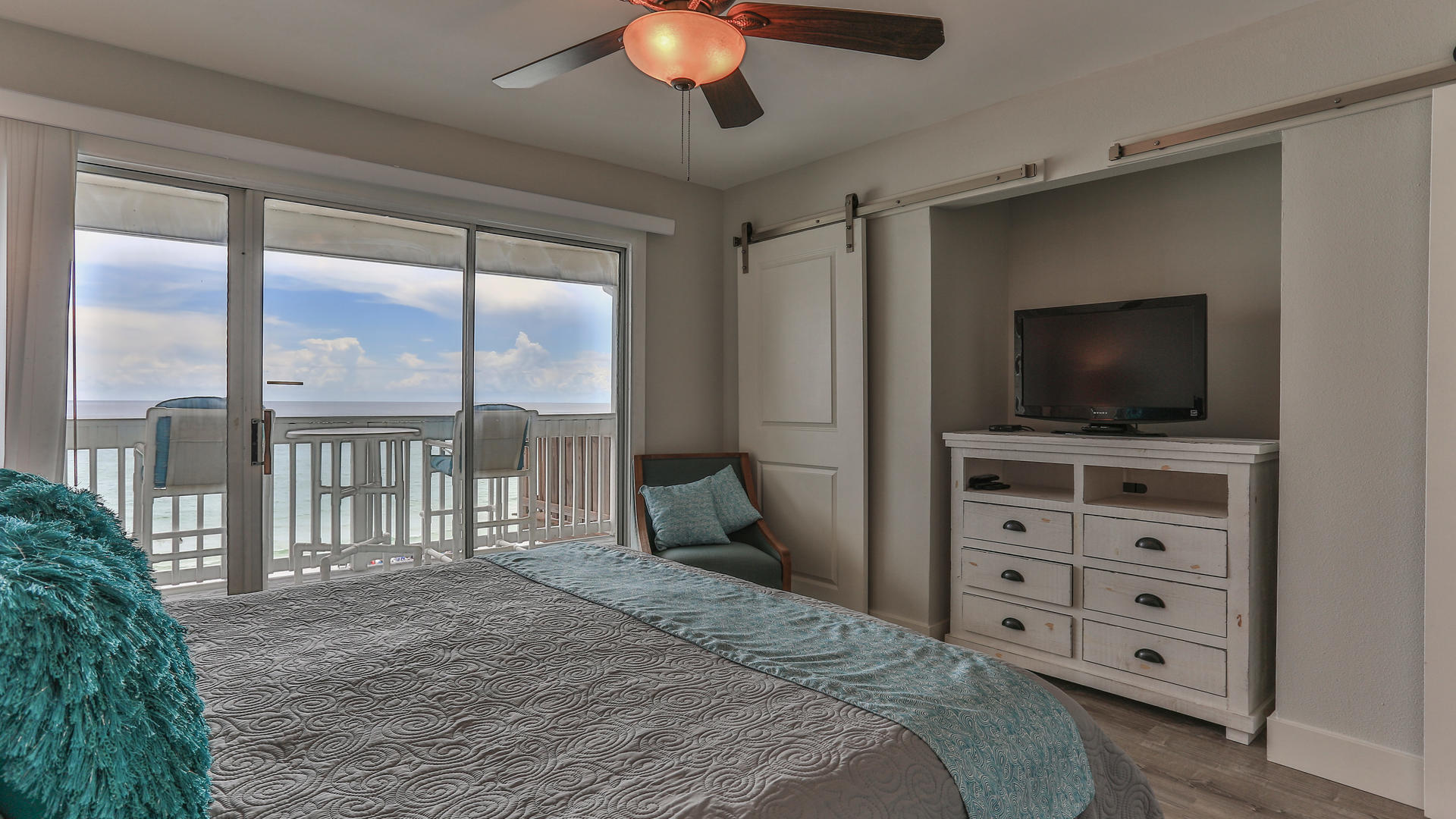 Sanddollar Townhomes - Residential