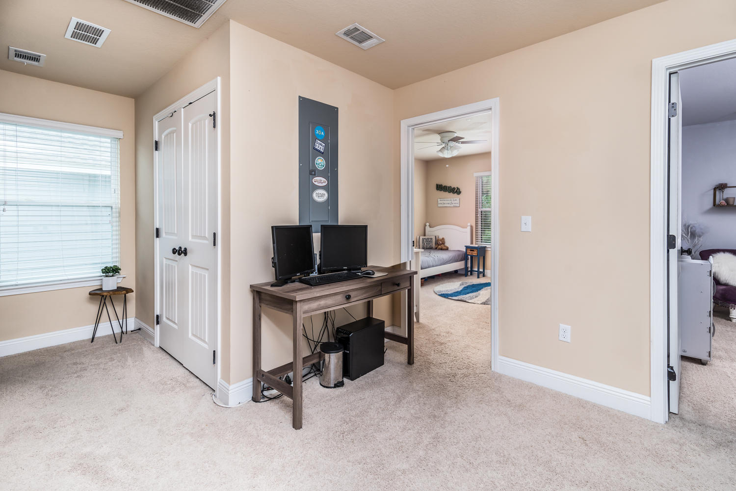 MOSAIC OAKS S/D - Residential