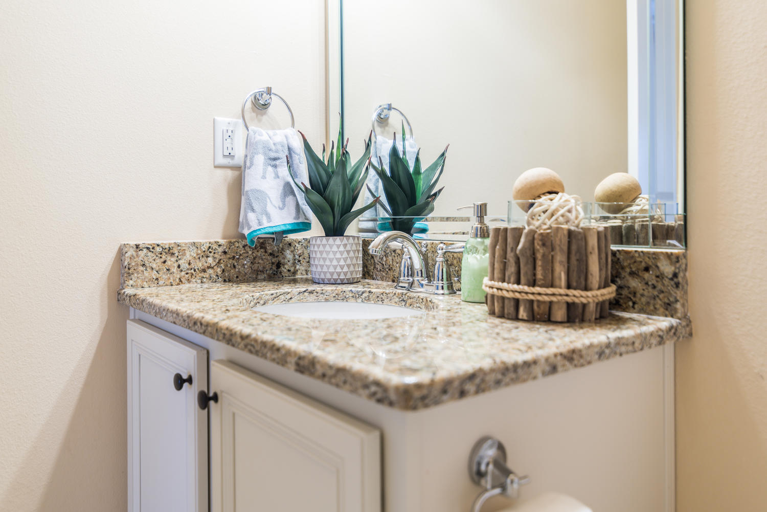 MOSAIC OAKS S/D - Residential