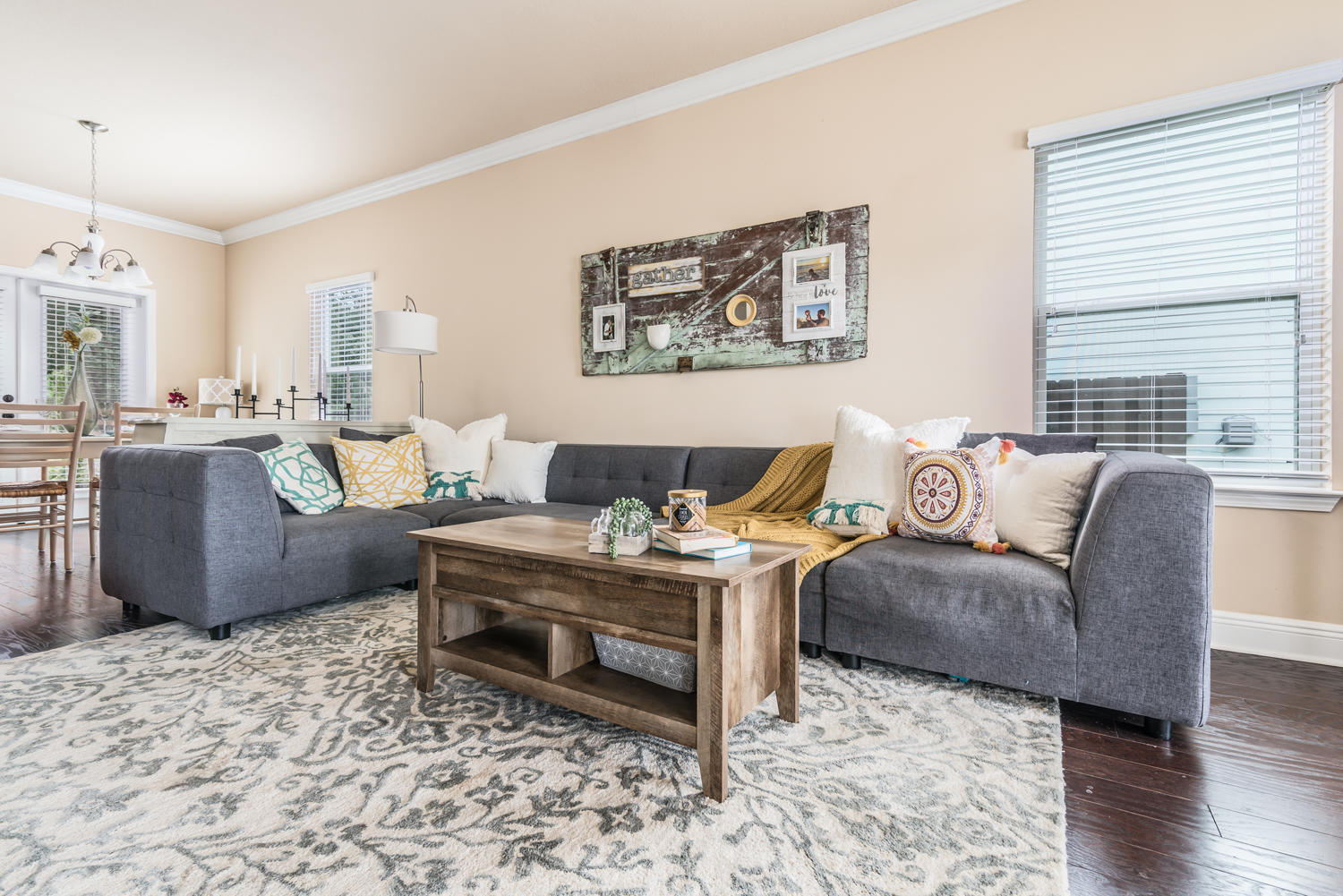 MOSAIC OAKS S/D - Residential