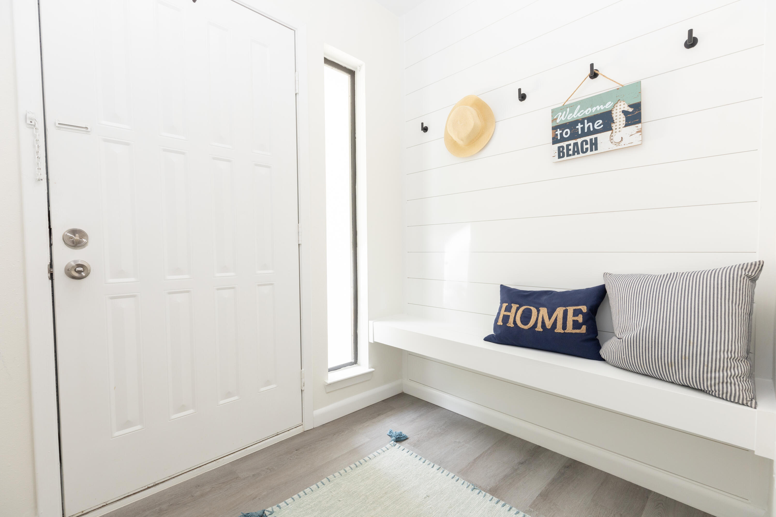 MONTAGE MANOR - Residential