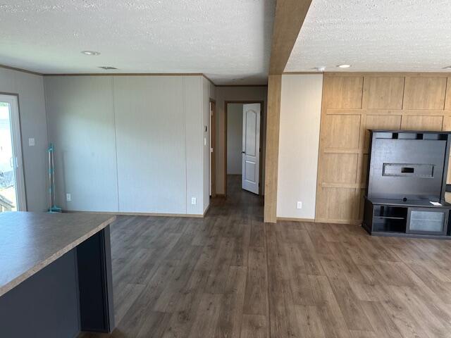OAKWOOD HILLS UNIT 3 - Residential
