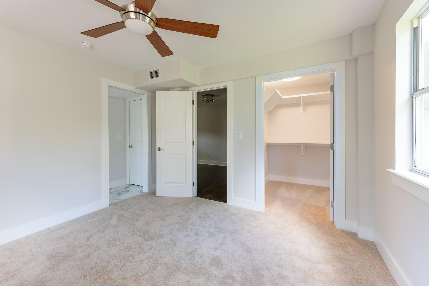 TURQUOISE BEACH 3RD ADDN - Residential