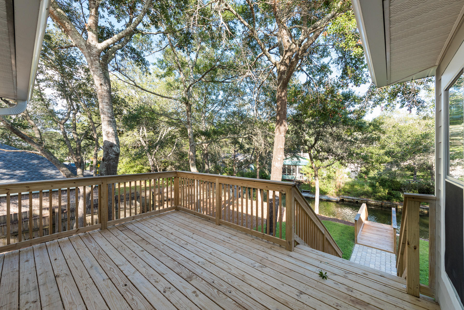 TURQUOISE BEACH 3RD ADDN - Residential