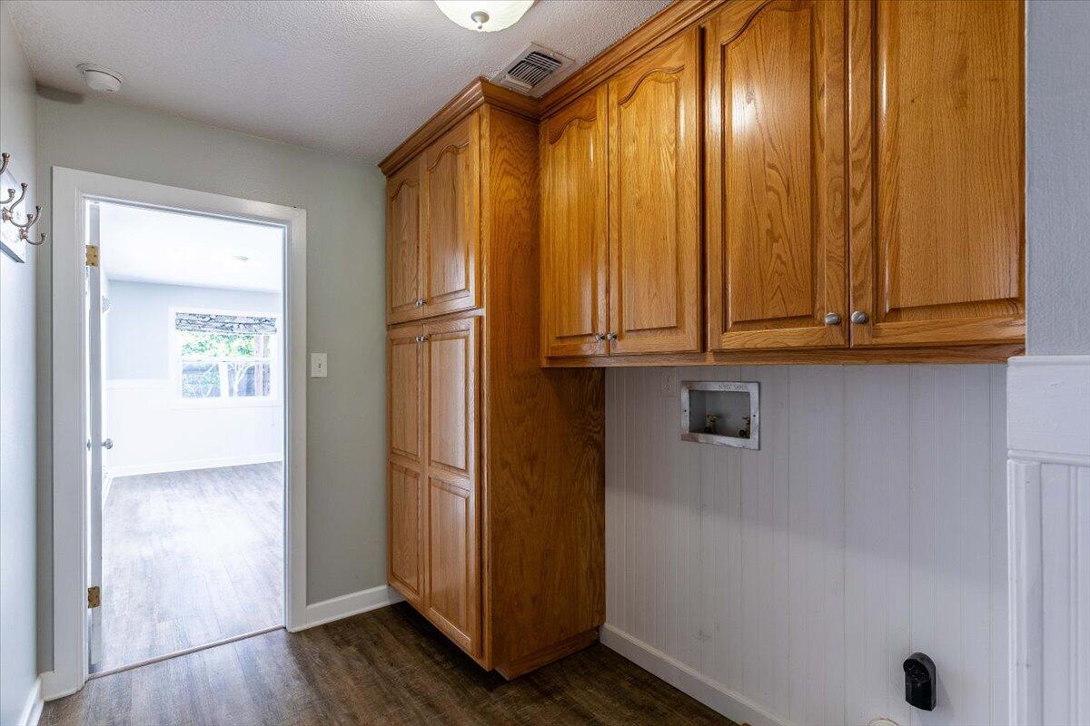 KENWOOD S/D 3RD ADDN - Residential Lease