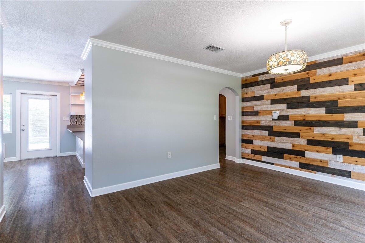 KENWOOD S/D 3RD ADDN - Residential Lease