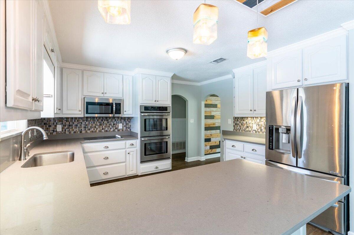 KENWOOD S/D 3RD ADDN - Residential Lease