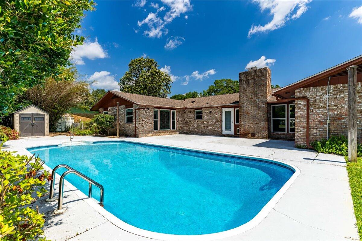 KENWOOD S/D 3RD ADDN - Residential Lease