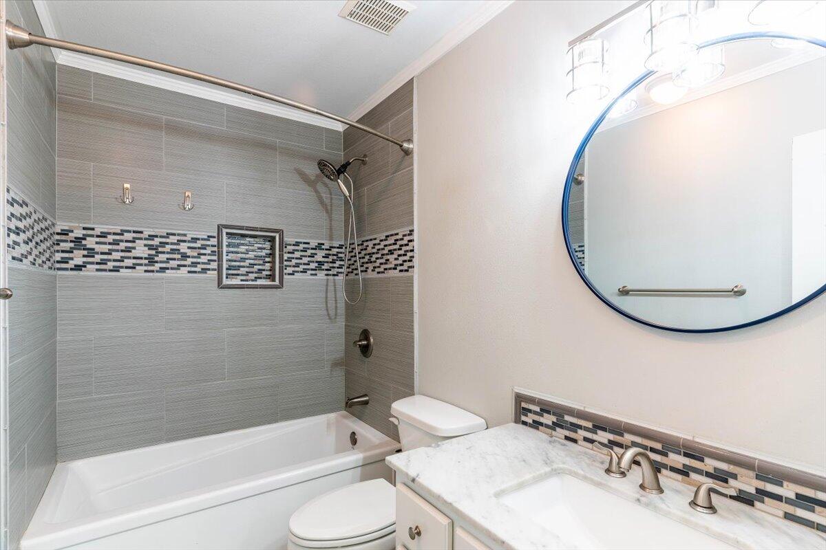 KENWOOD S/D 3RD ADDN - Residential Lease