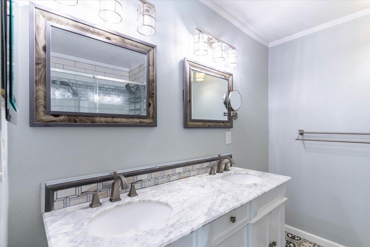 KENWOOD S/D 3RD ADDN - Residential Lease