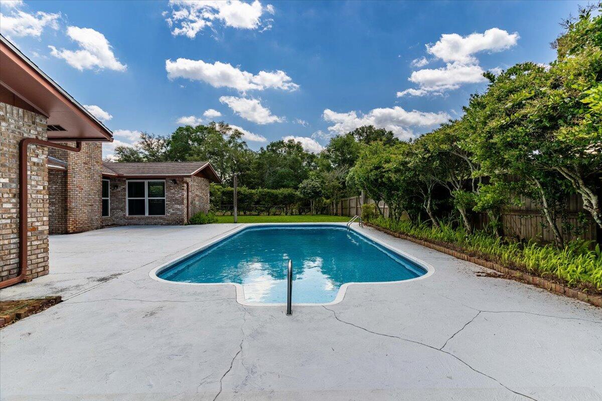 KENWOOD S/D 3RD ADDN - Residential Lease