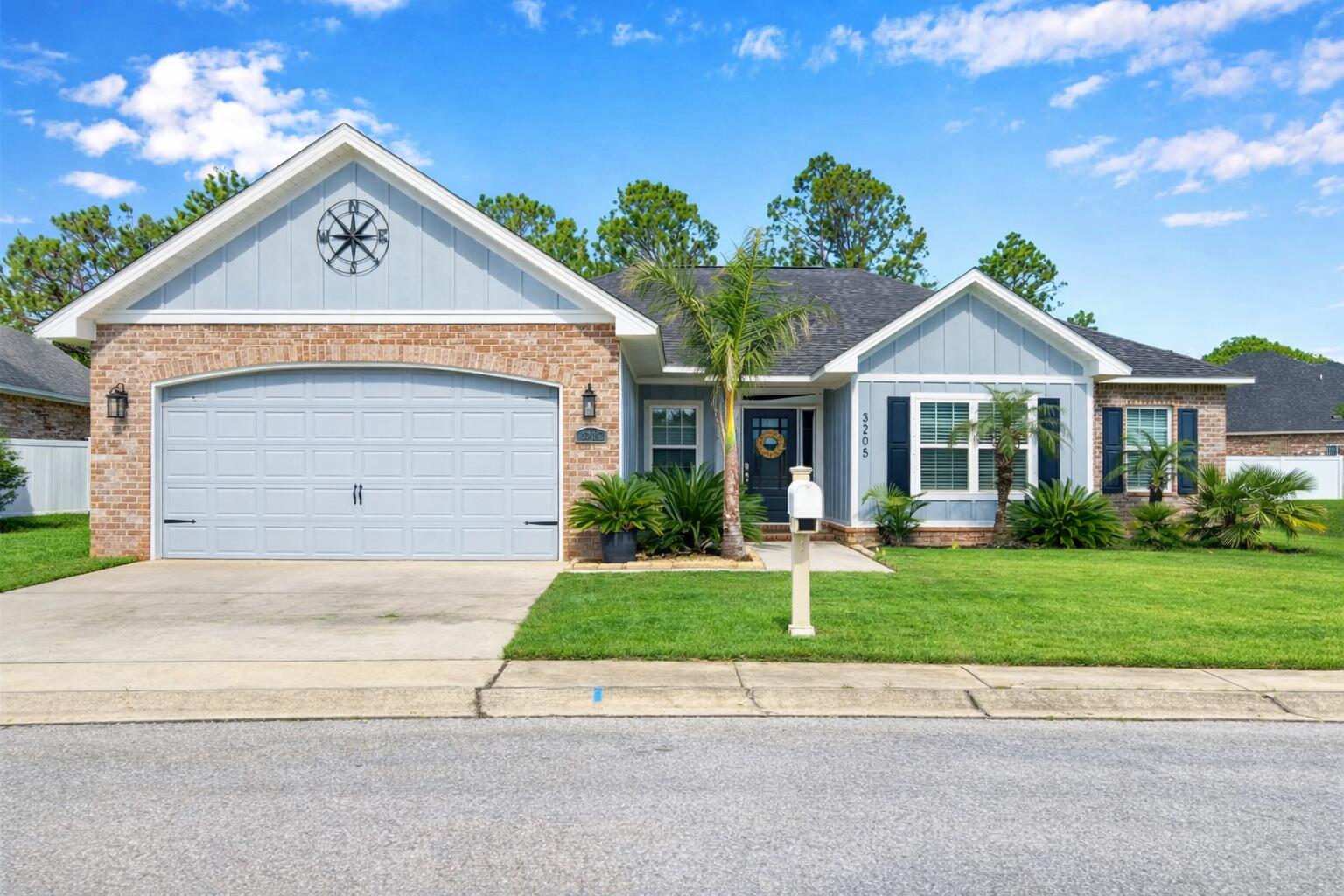 WINDWARD COVE - Residential