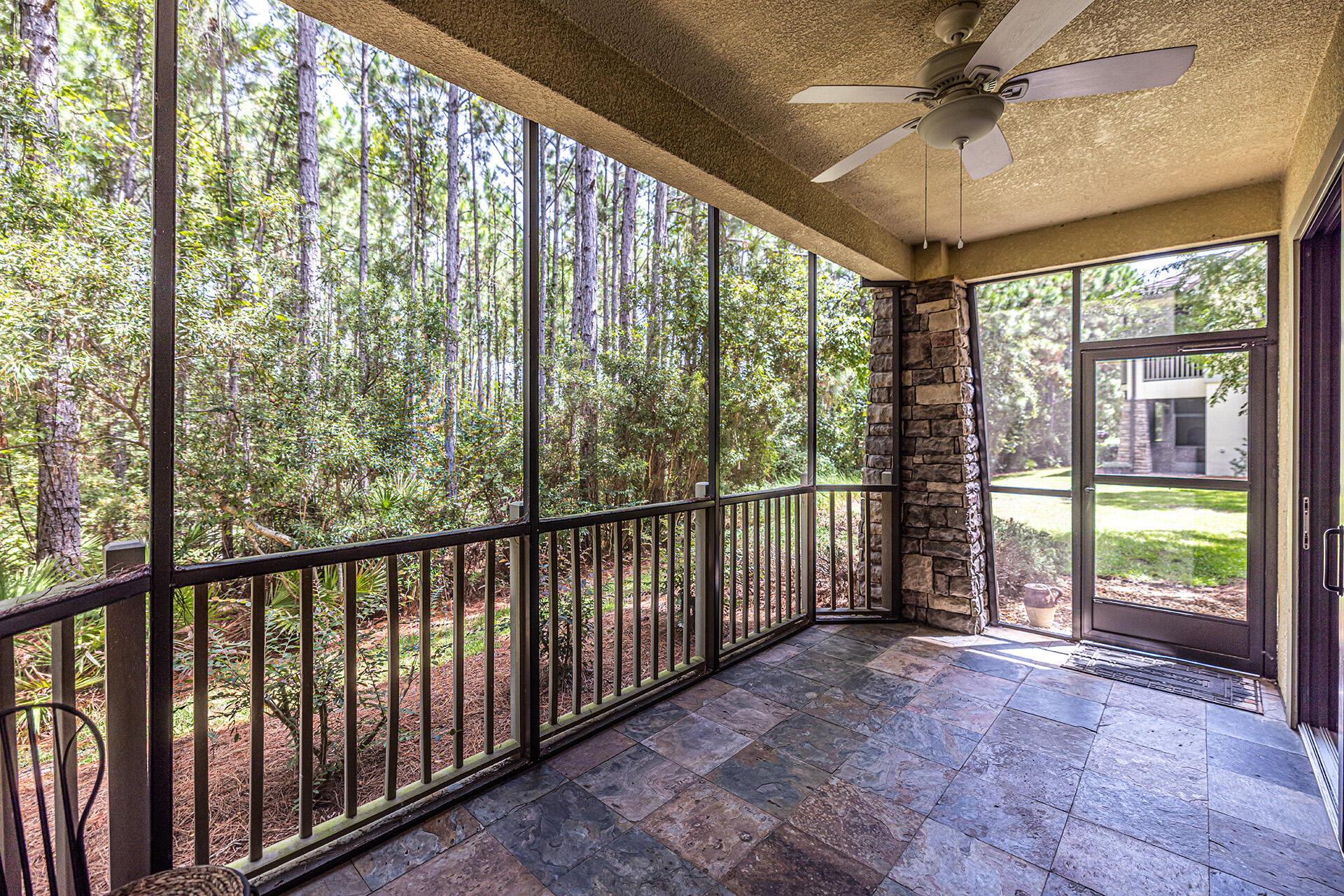 WILD HERON - CLUBSIDE II - Residential