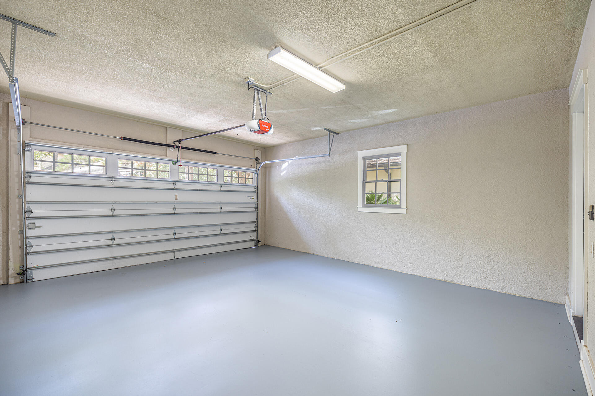 WILD HERON - CLUBSIDE II - Residential