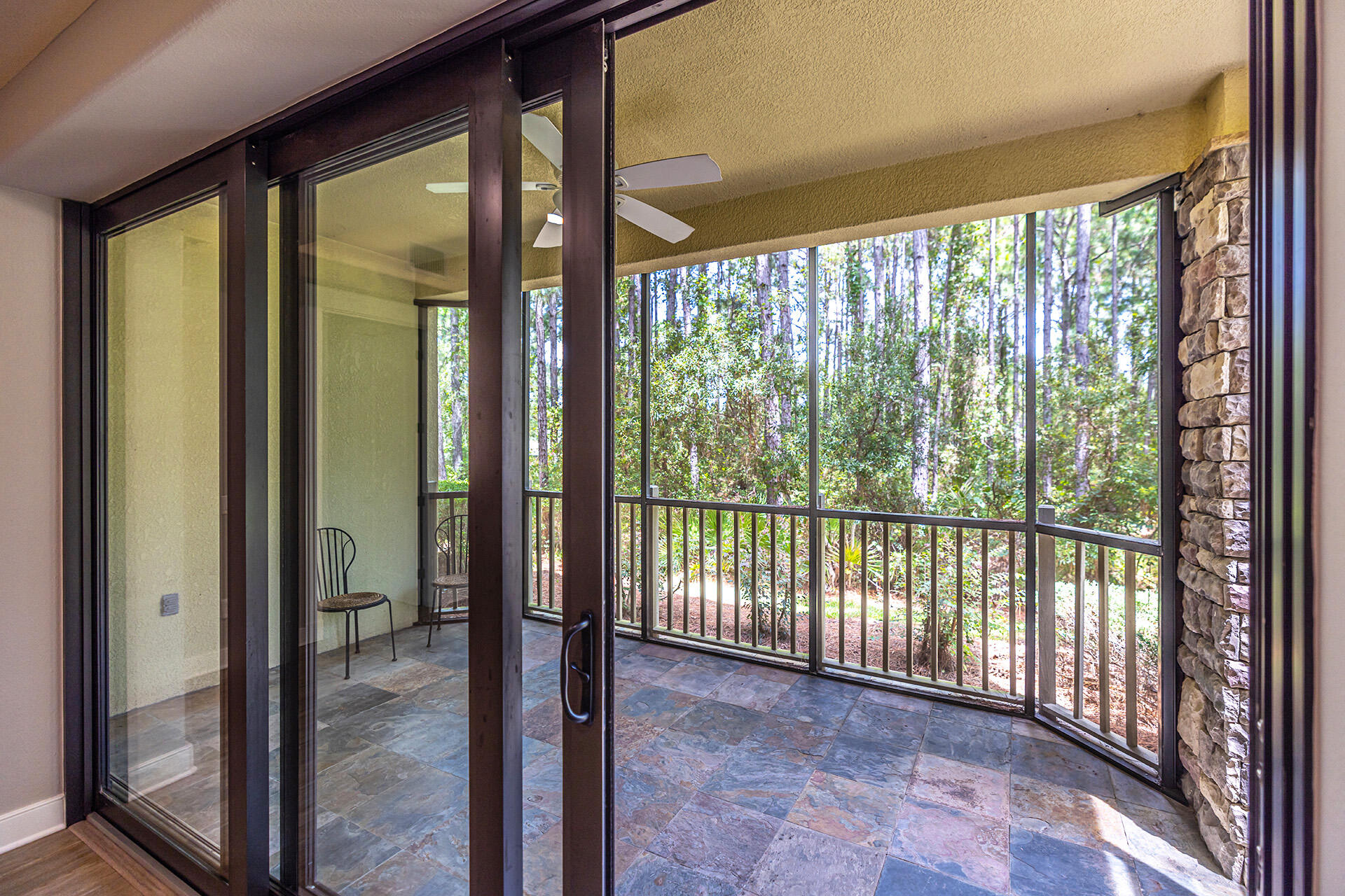 WILD HERON - CLUBSIDE II - Residential