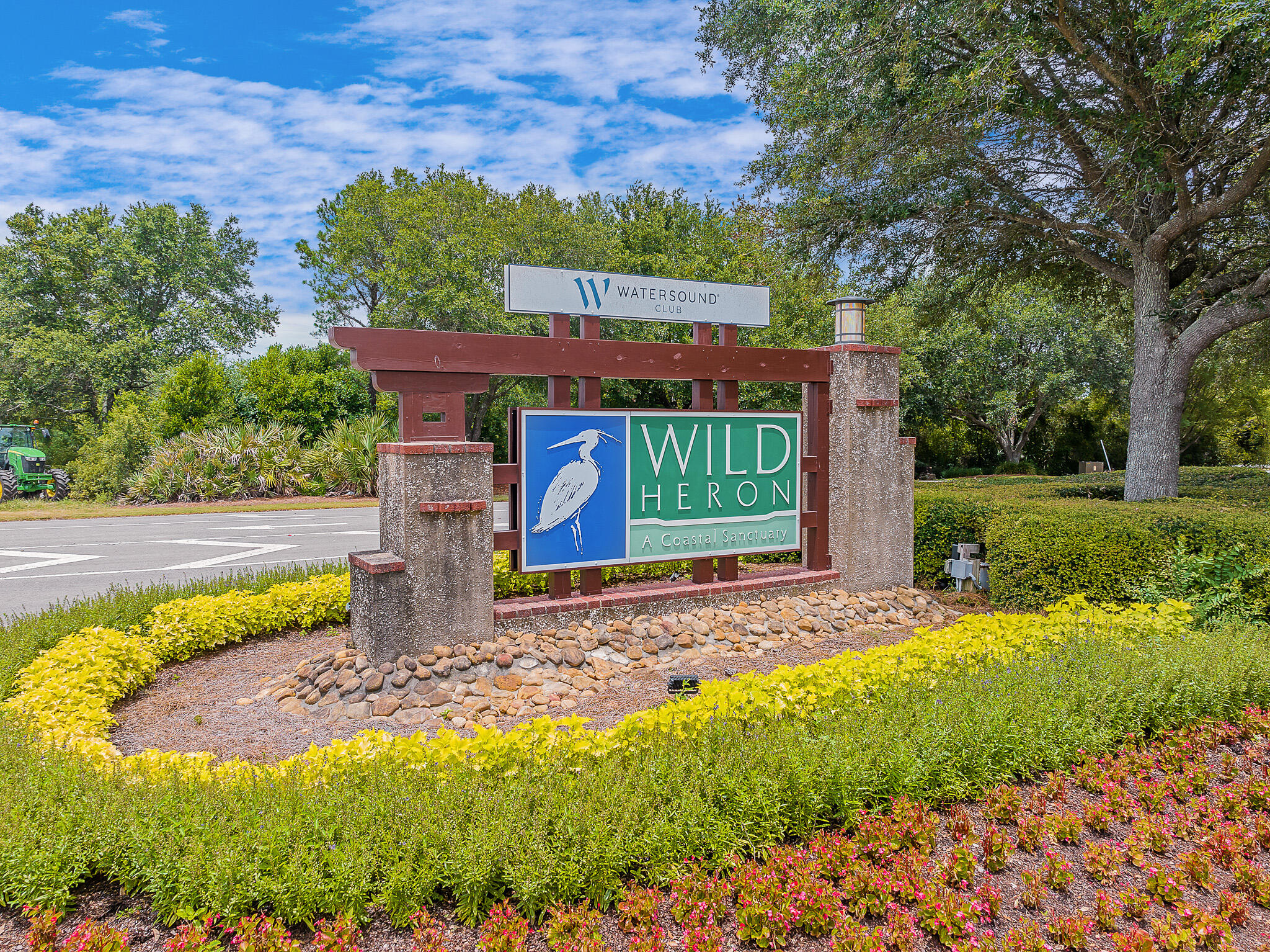 WILD HERON - CLUBSIDE II - Residential