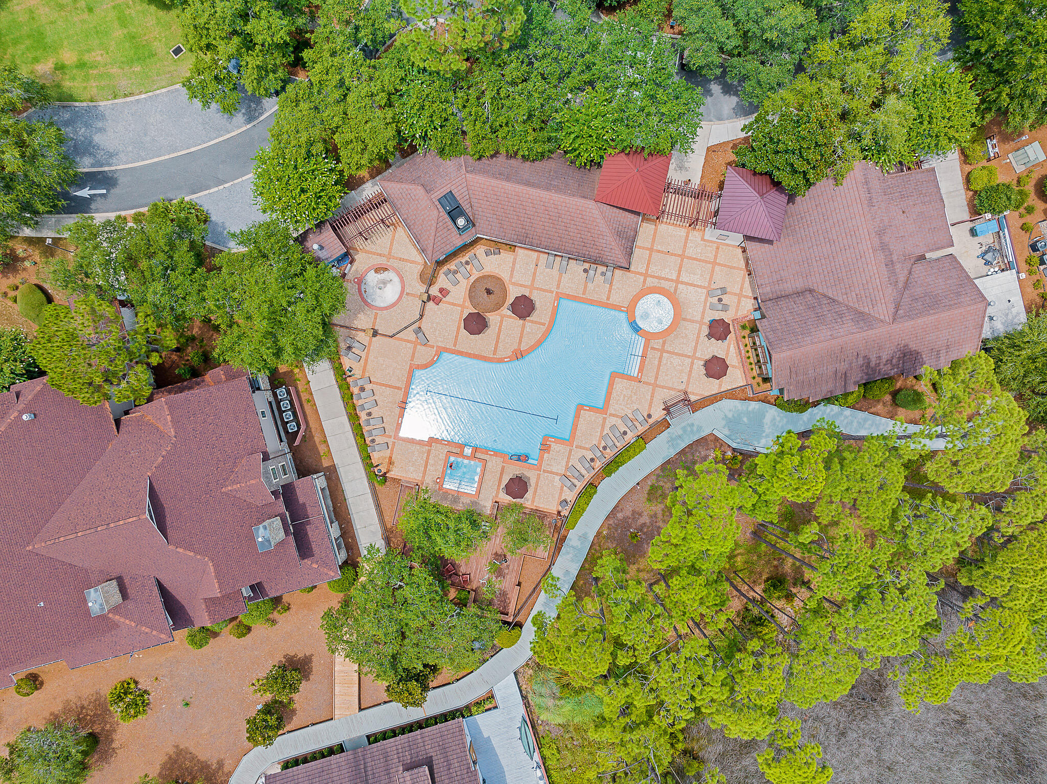 WILD HERON - CLUBSIDE II - Residential