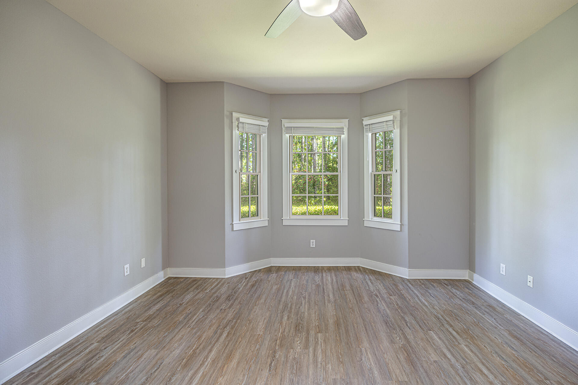 WILD HERON - CLUBSIDE II - Residential