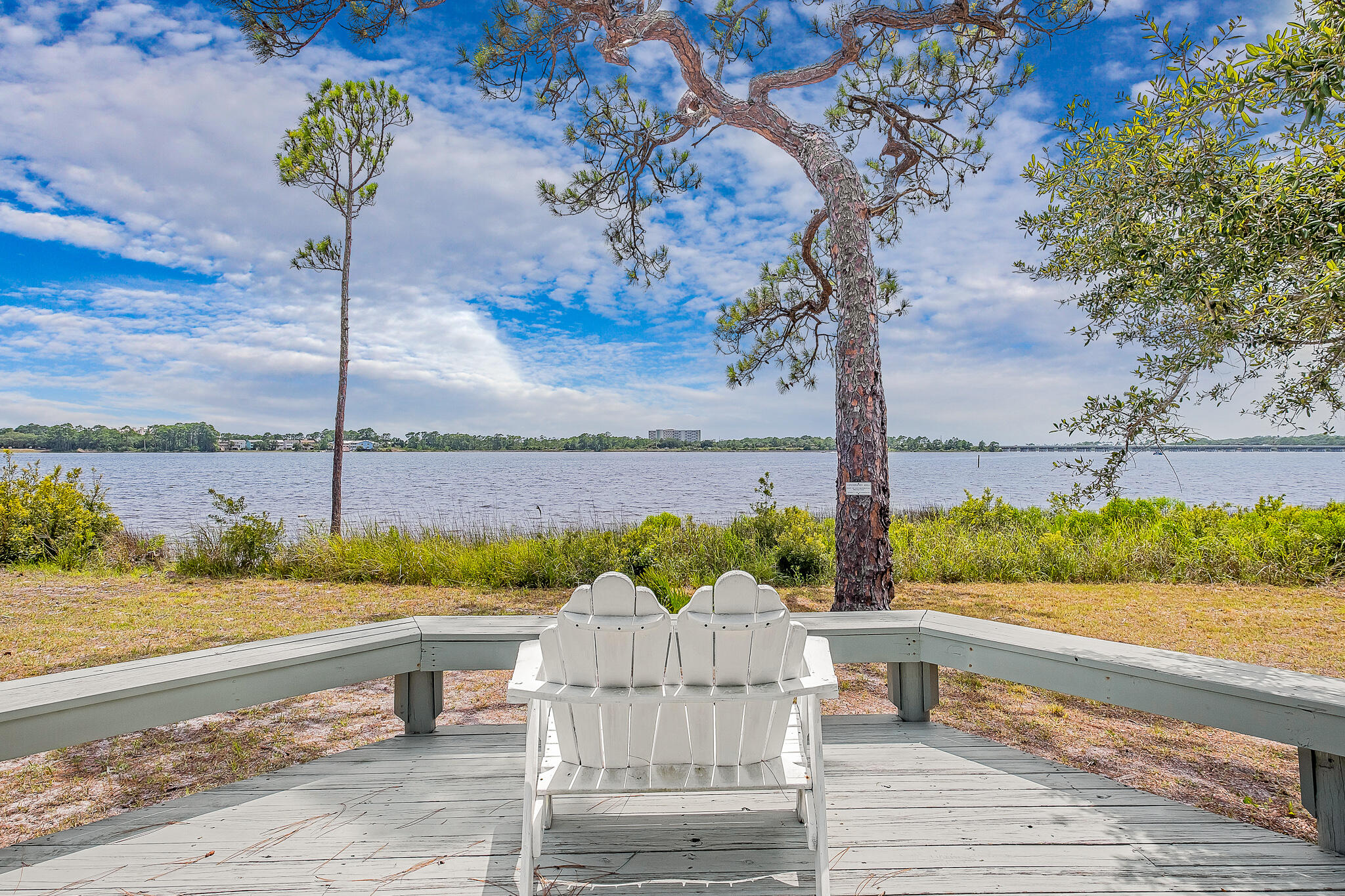 WILD HERON - CLUBSIDE II - Residential