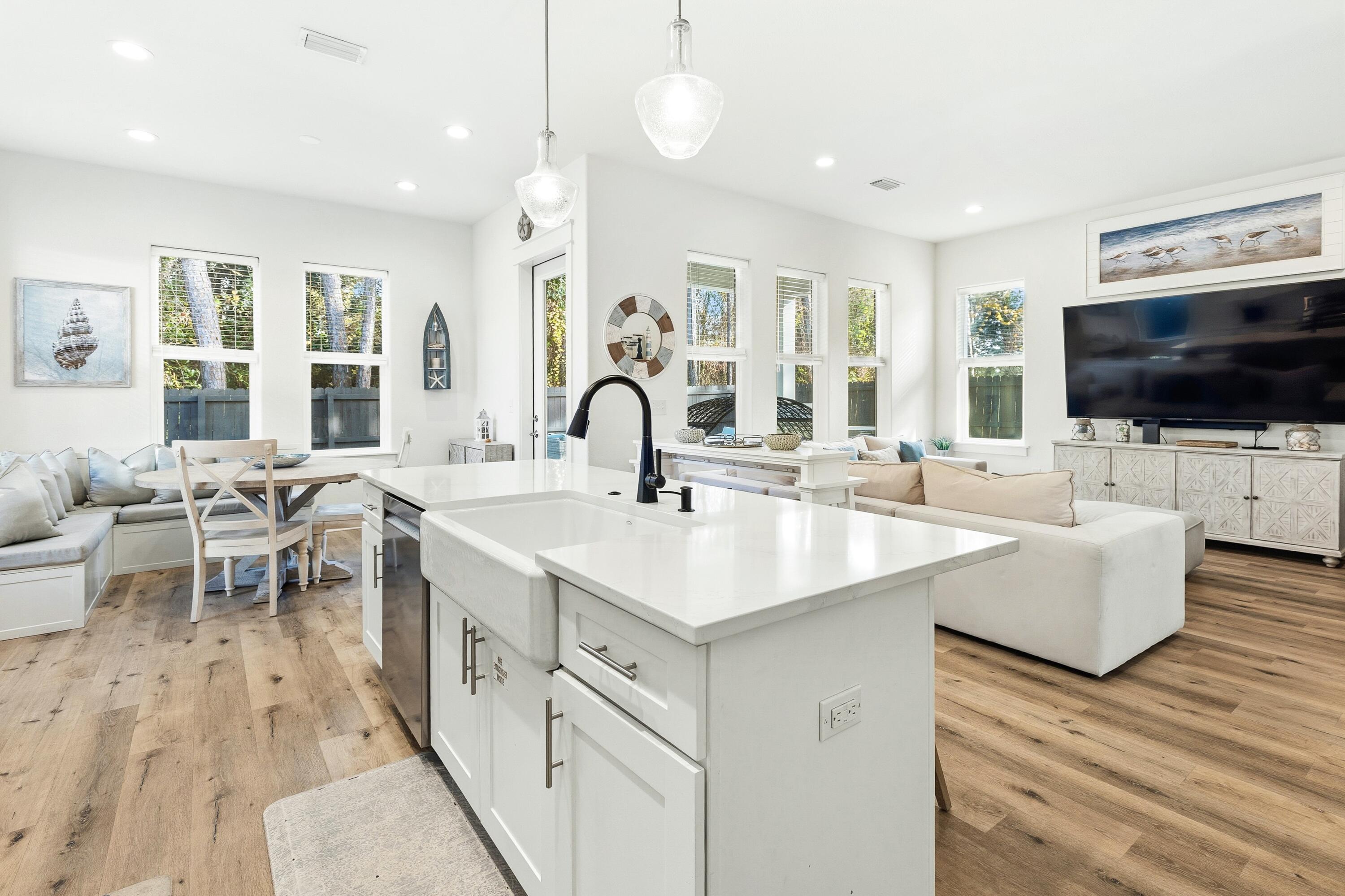 FRANGISTA BEACH - Residential