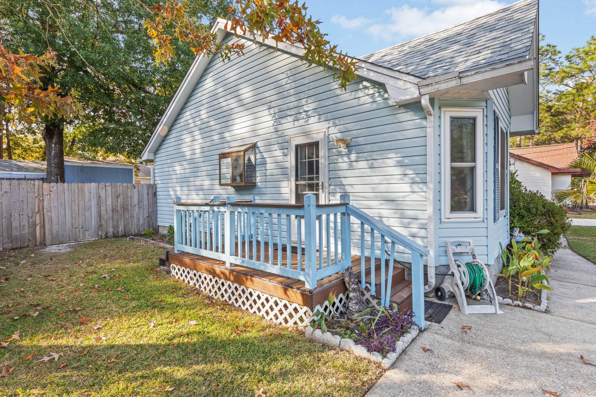 SHOAL TERRACE ESTATES - Residential