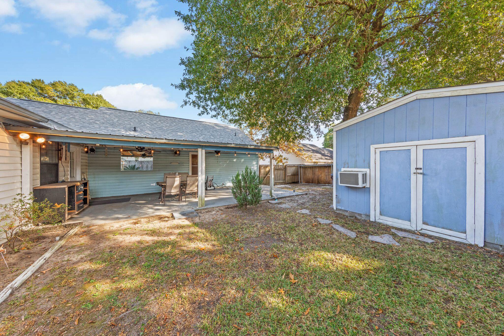 SHOAL TERRACE ESTATES - Residential