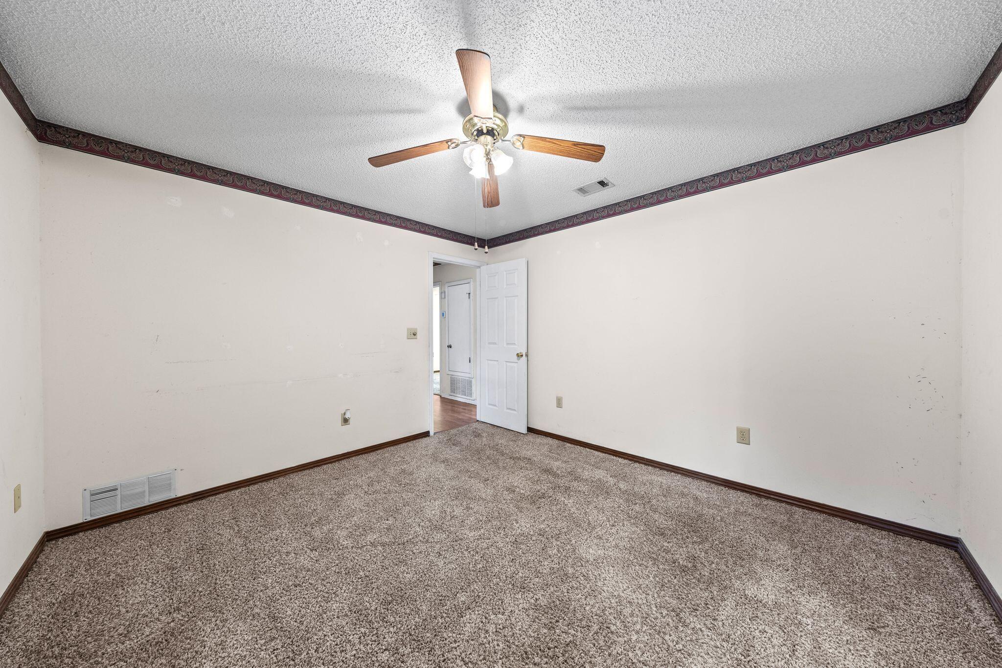 SHOAL TERRACE ESTATES - Residential