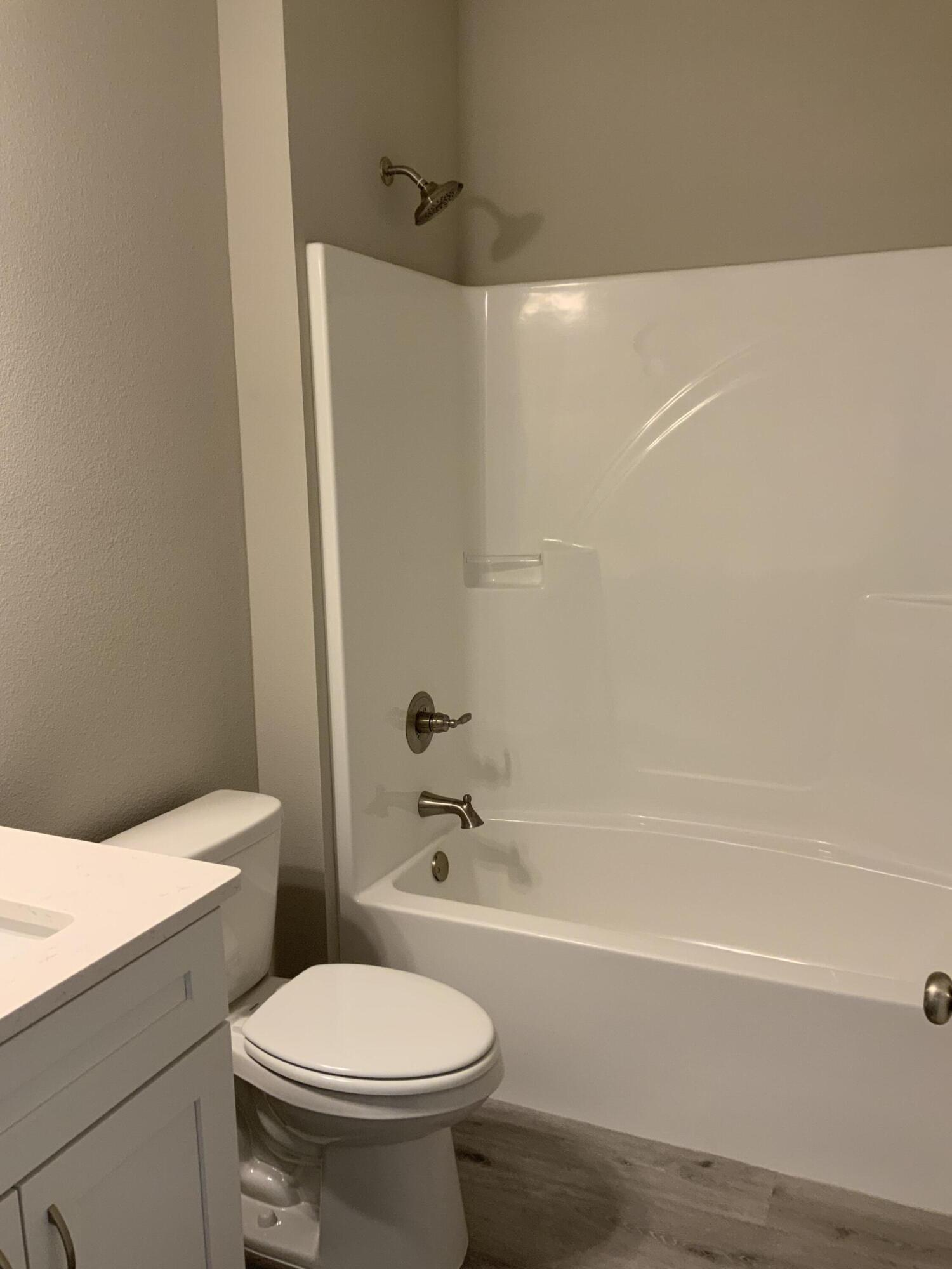 QUIET OAKS S/D - Residential