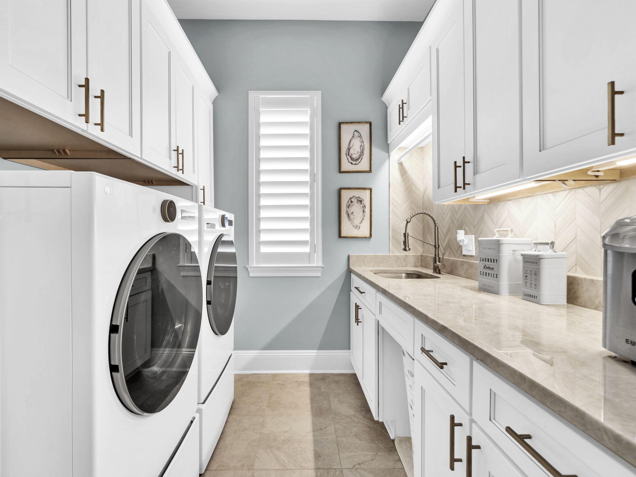 REGATTA BAY PH 1 - Residential