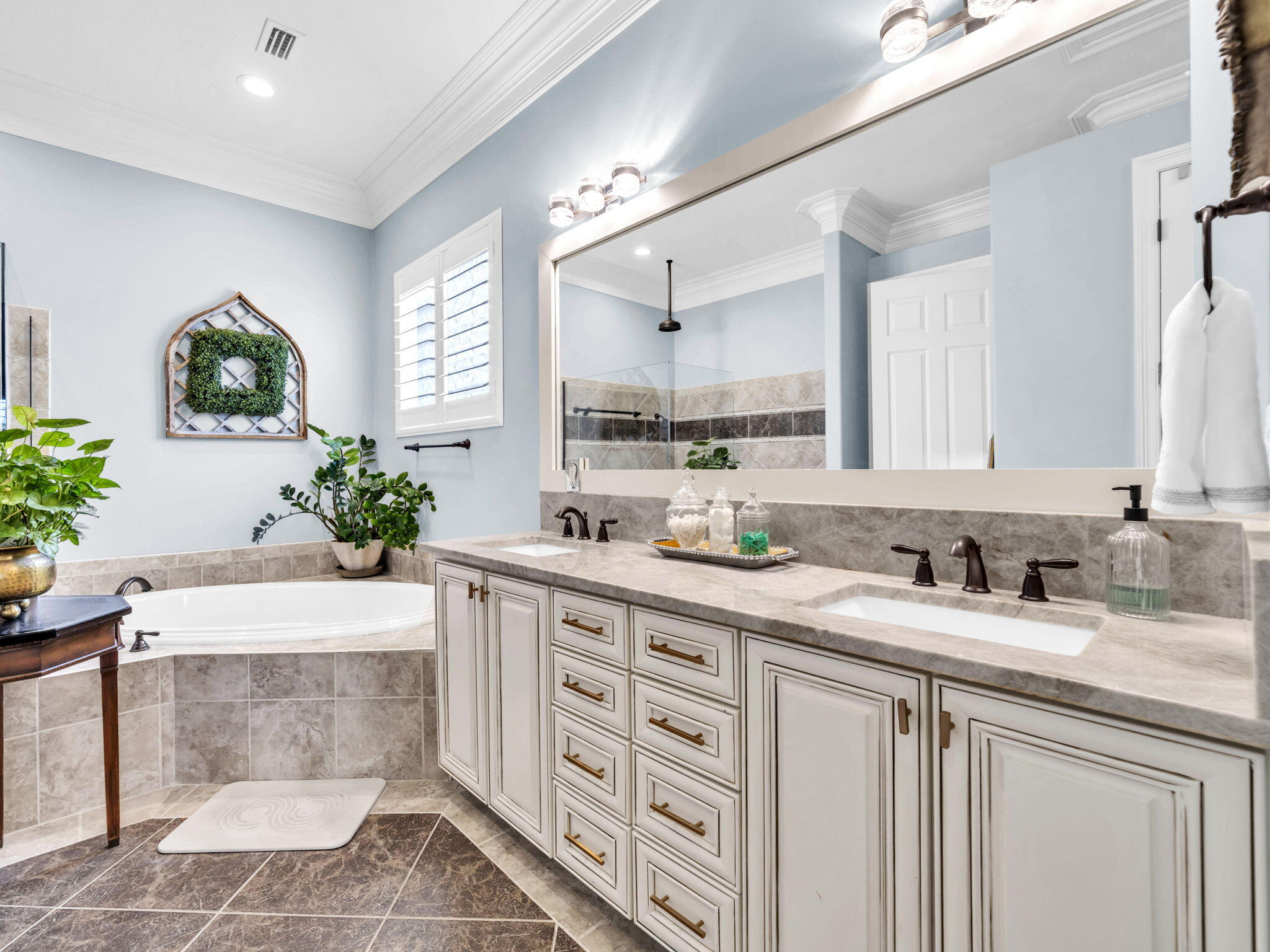 REGATTA BAY PH 1 - Residential
