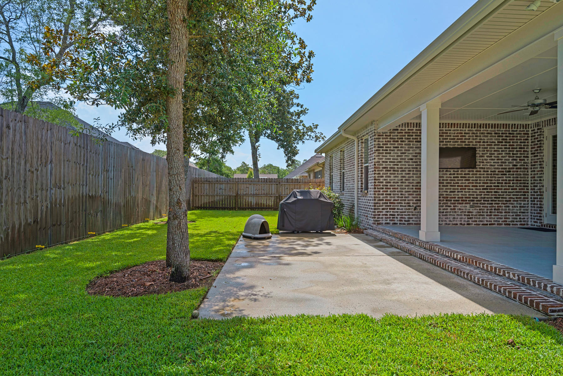 MAGNOLIA WOODS - Residential