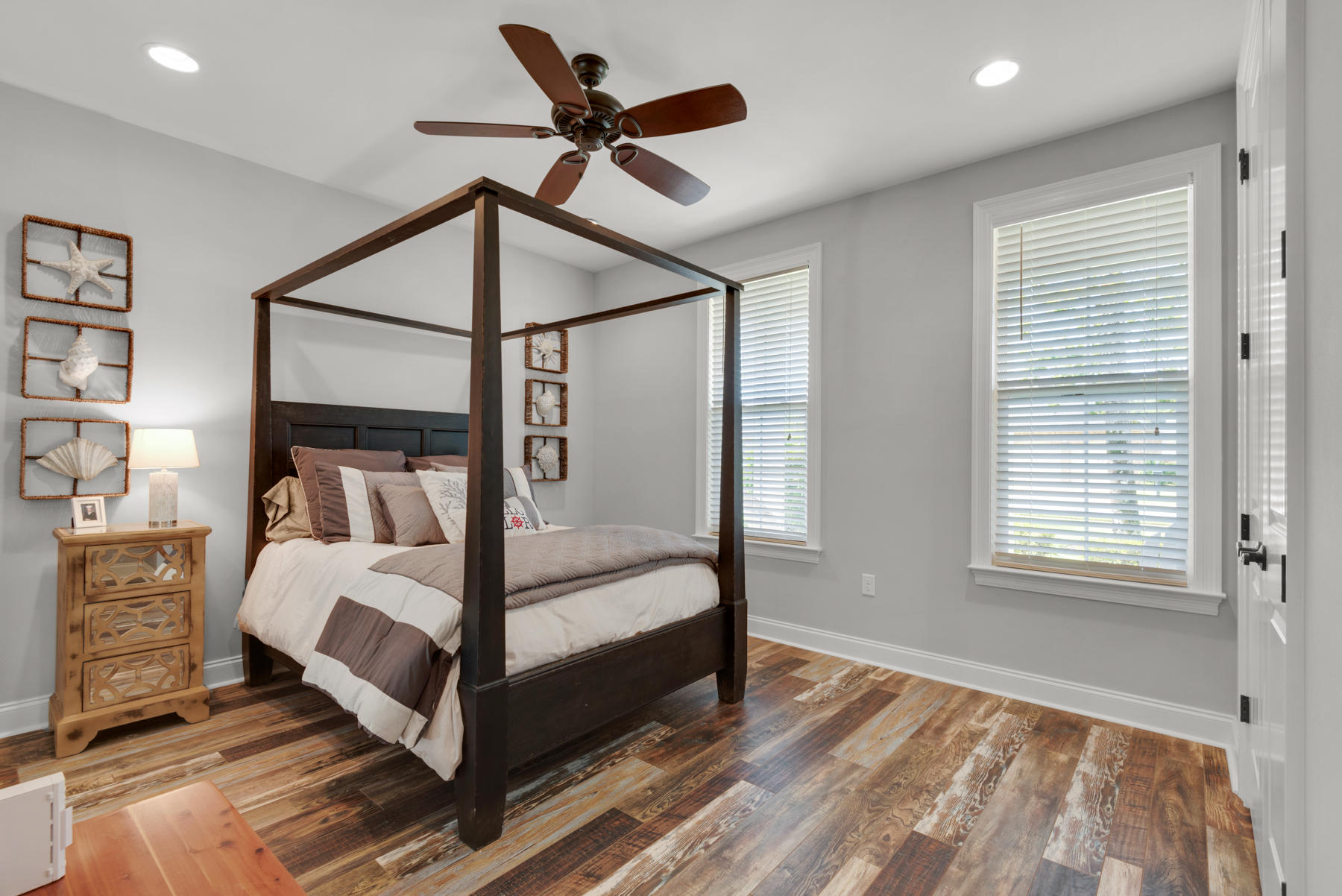 MAGNOLIA WOODS - Residential