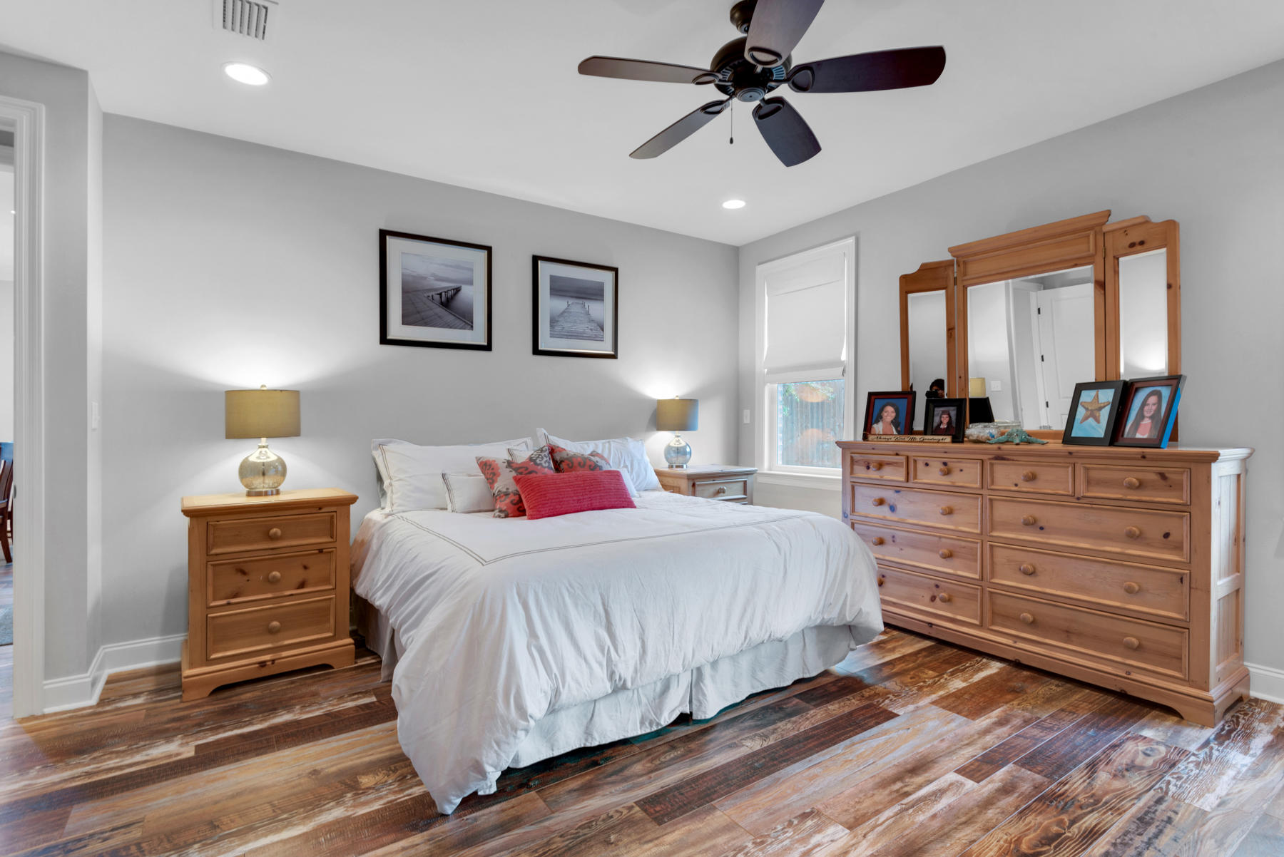 MAGNOLIA WOODS - Residential