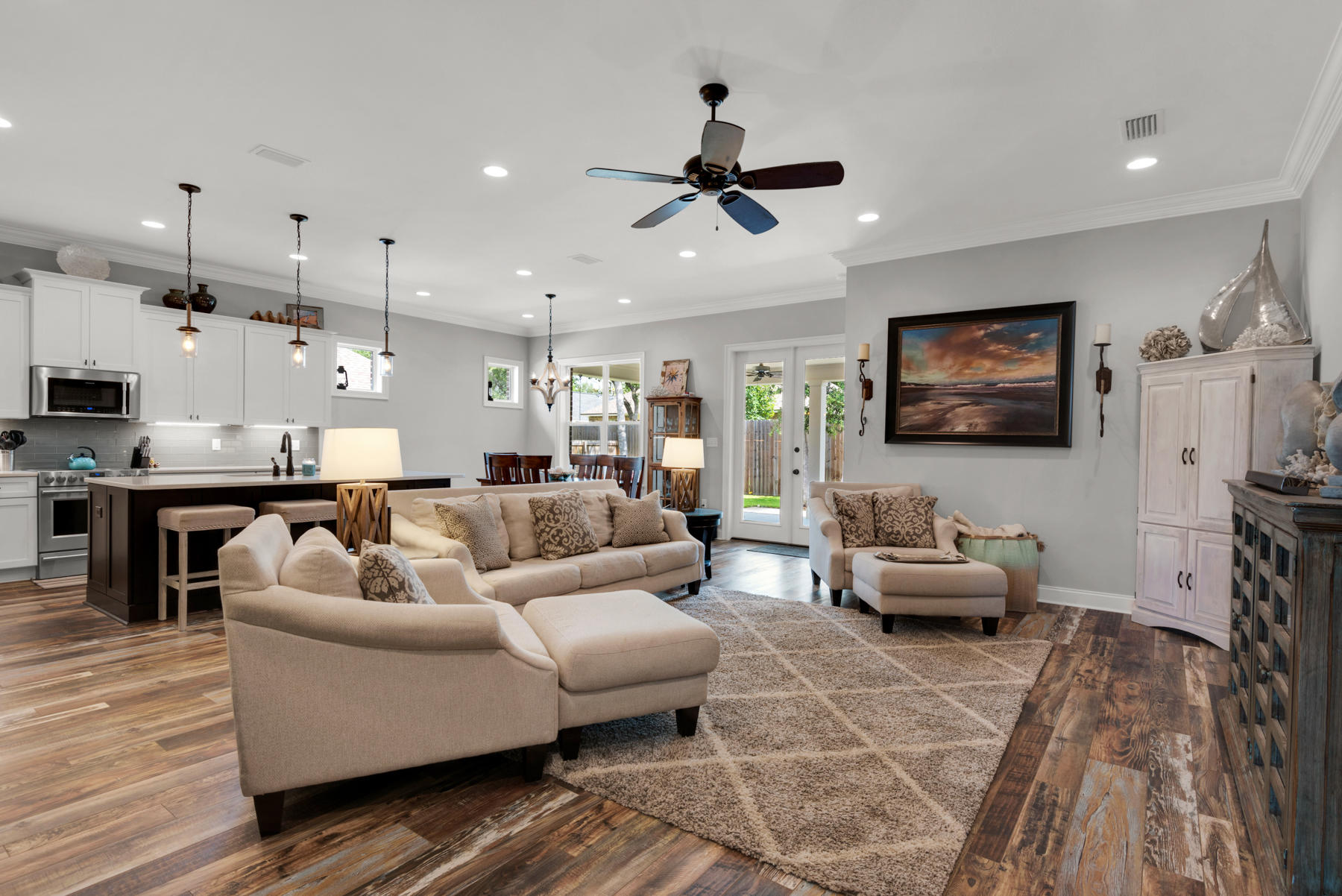 MAGNOLIA WOODS - Residential