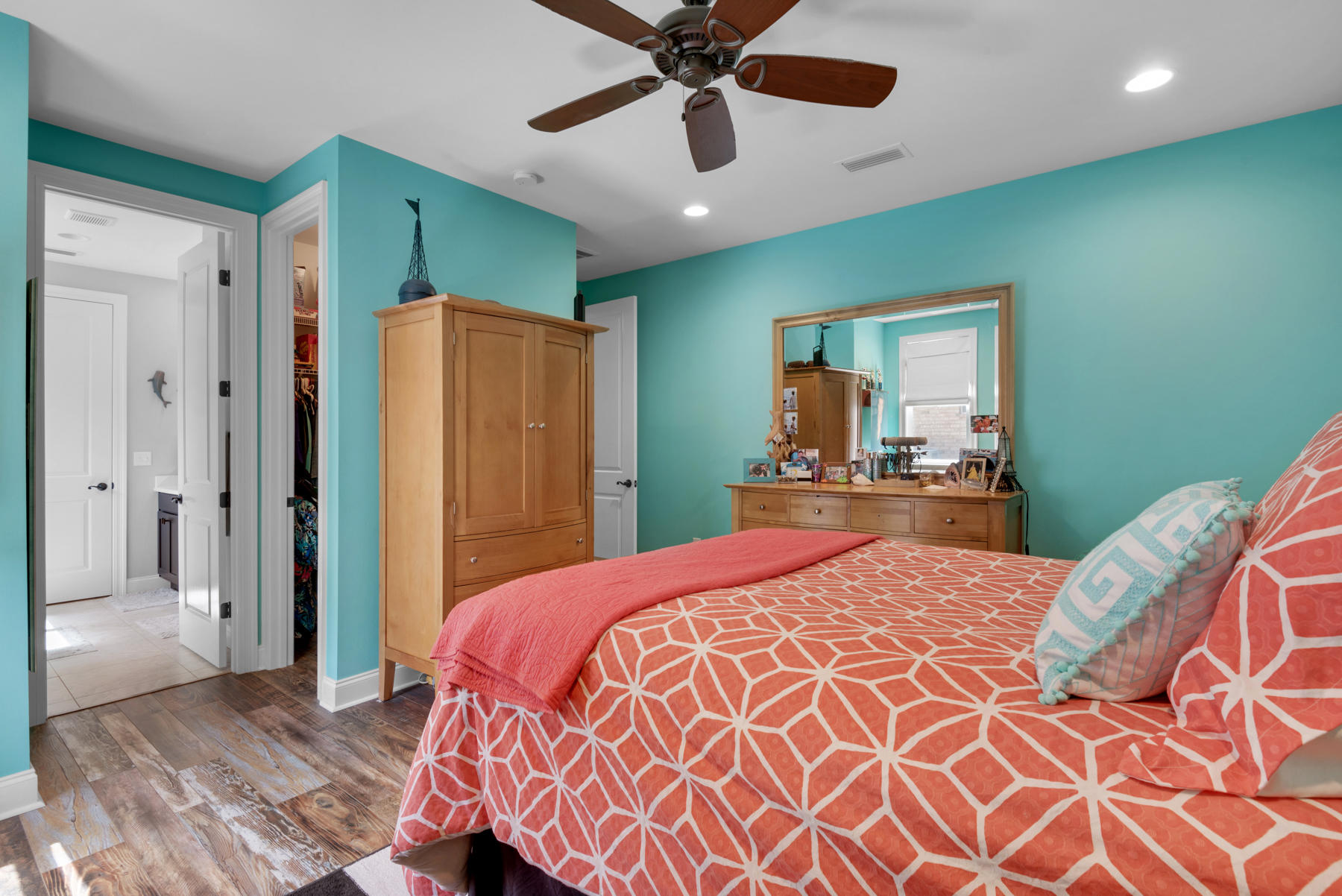 MAGNOLIA WOODS - Residential