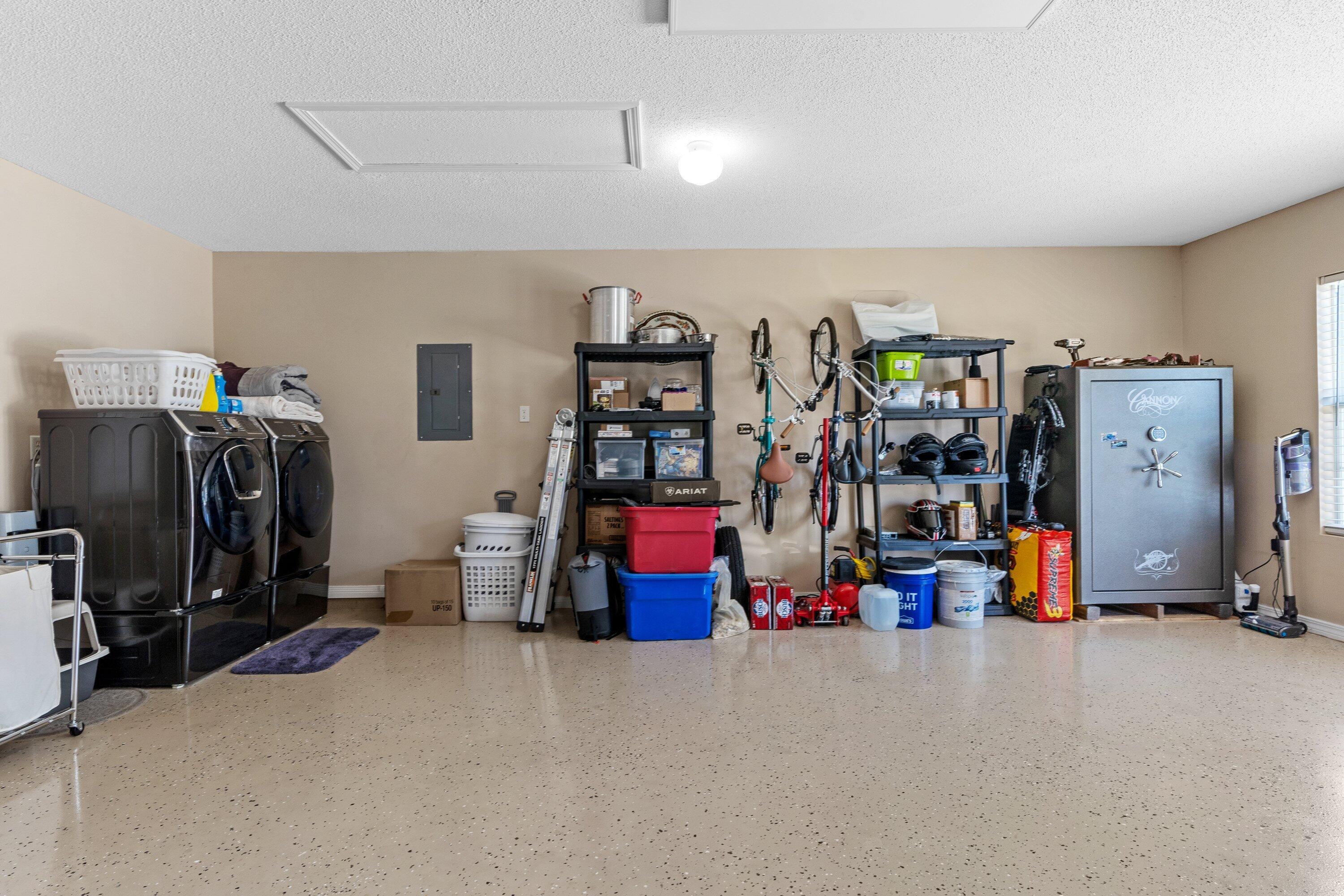 FAIRCHILD ESTATES - Residential