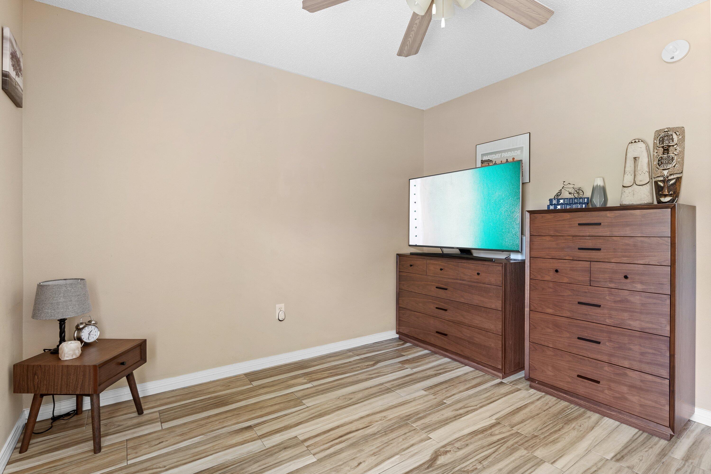 FAIRCHILD ESTATES - Residential