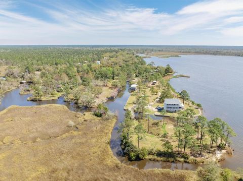 602 Pitts Bayshore Drive Freeport FL 32439