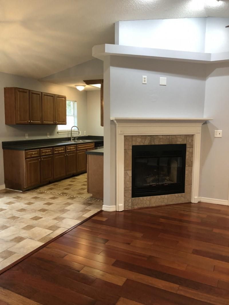 NAVARRE S/D 2ND ADDN - Residential