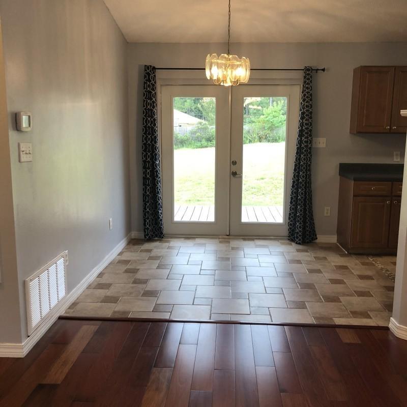 NAVARRE S/D 2ND ADDN - Residential